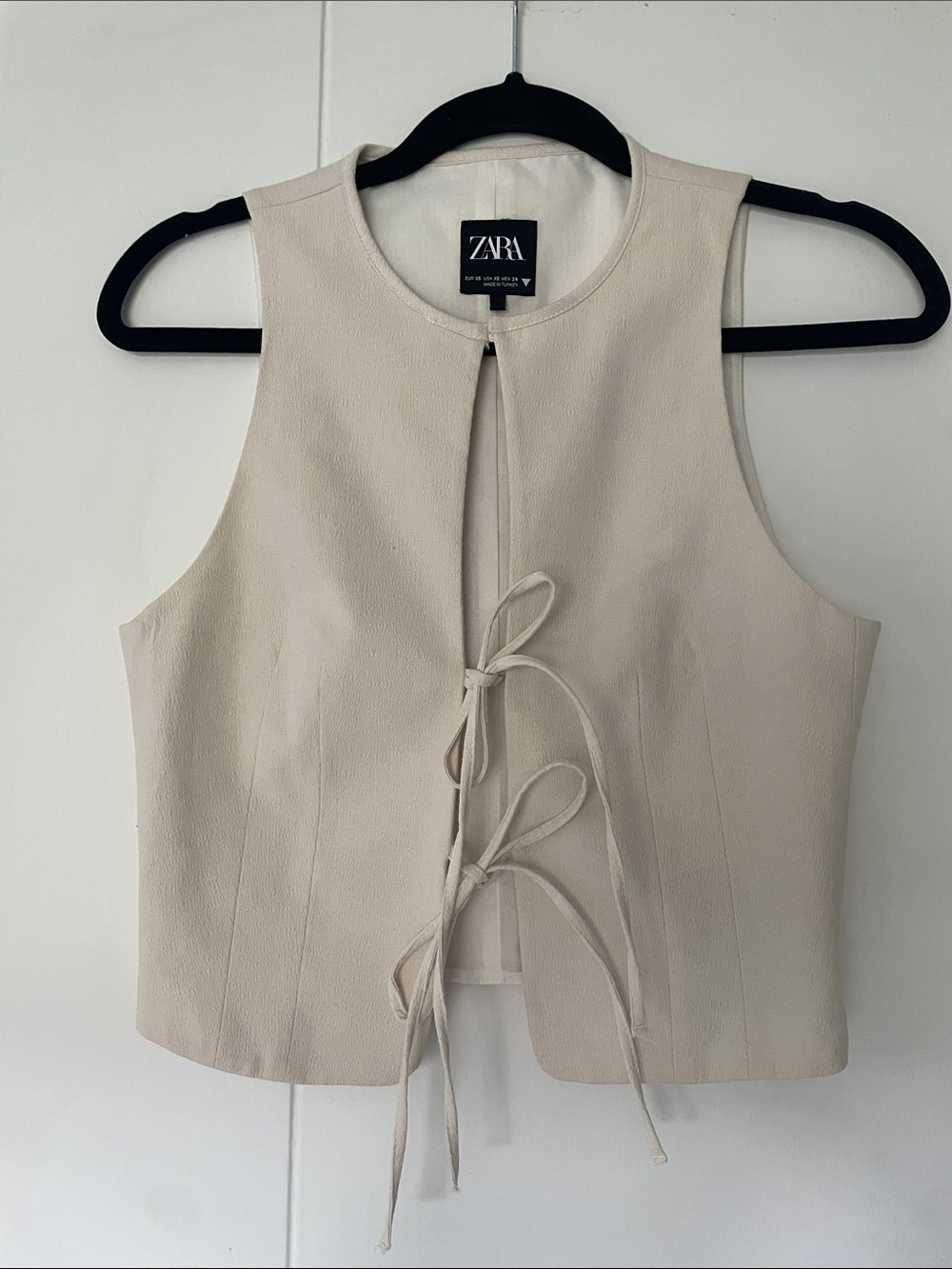 ZARA Cream Sleeveless Tie-Front Vest Top